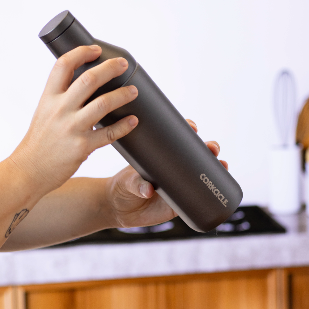 Cocktail Shaker - Travel Daily Choice Pick
